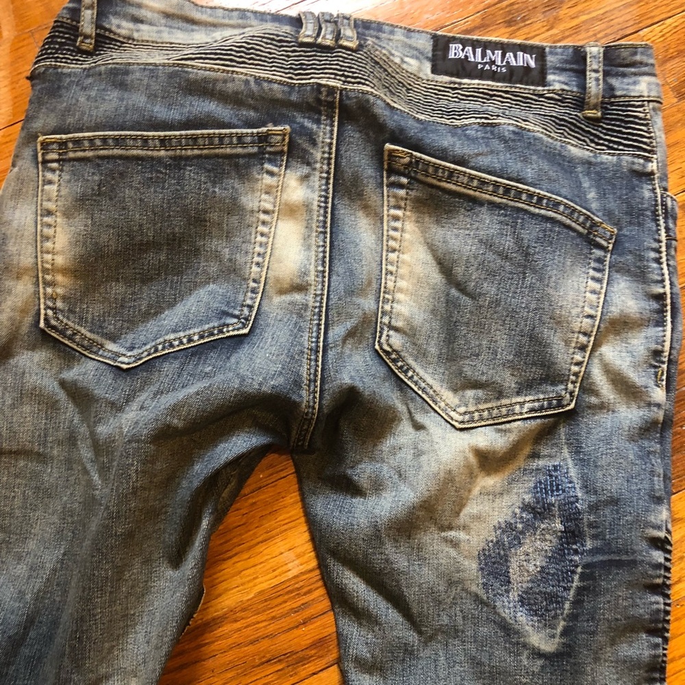 BALMAIN jeans